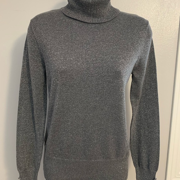 Cupio Gray and Silver Turtle Neck Sweater - Picture 16 of 16